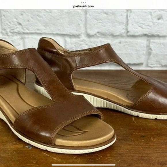 Nurture by Lamaze Brown Leather T Strap Comfort Sandals Closed Back Size 9.5 - Picture 4 of 6